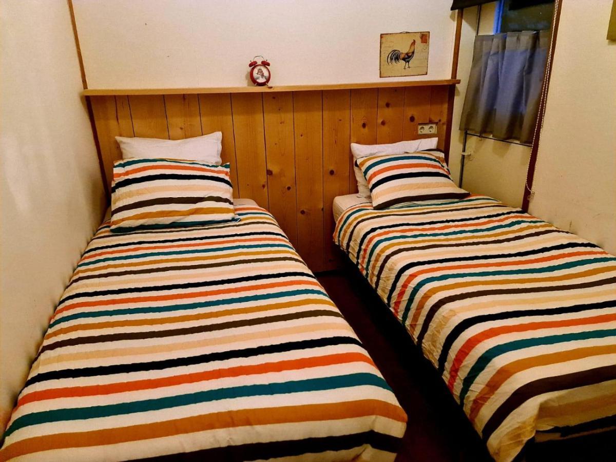 Landelijk Vakantiehuisje Alem エクステリア 写真