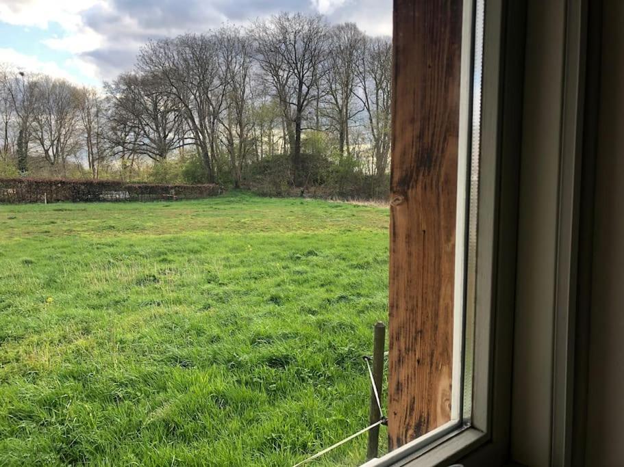 Landelijk Vakantiehuisje Alem エクステリア 写真